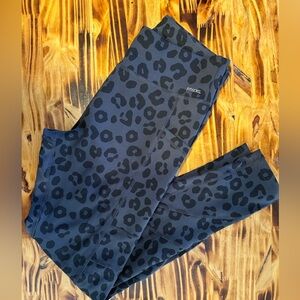 Fitnex Black Leopard Print Leggings